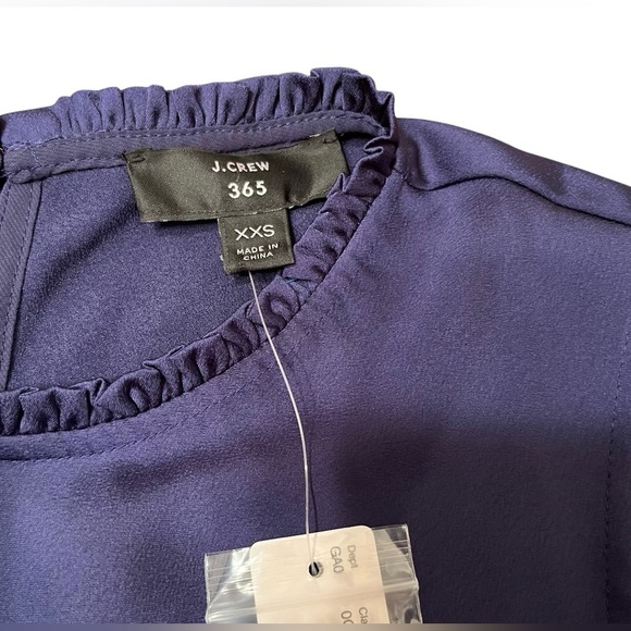 J Crew Sleeveless Ruffle-neck shell in satin-crepe Size XXS - Picture 9 of 11